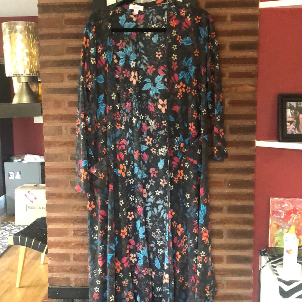Lularoe Sarah like new.
